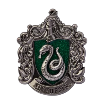 Slytherin Crest Pin $3.84 Collectables